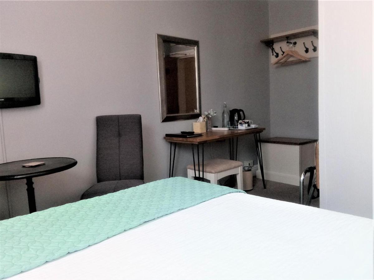 The Emsley Bed & Breakfast 스트렛포드-어폰-에이본 외부 사진